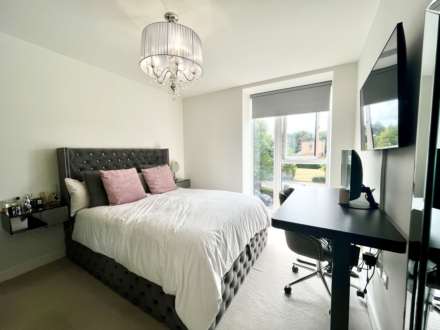 Wesley House, Borehamwood, Image 6