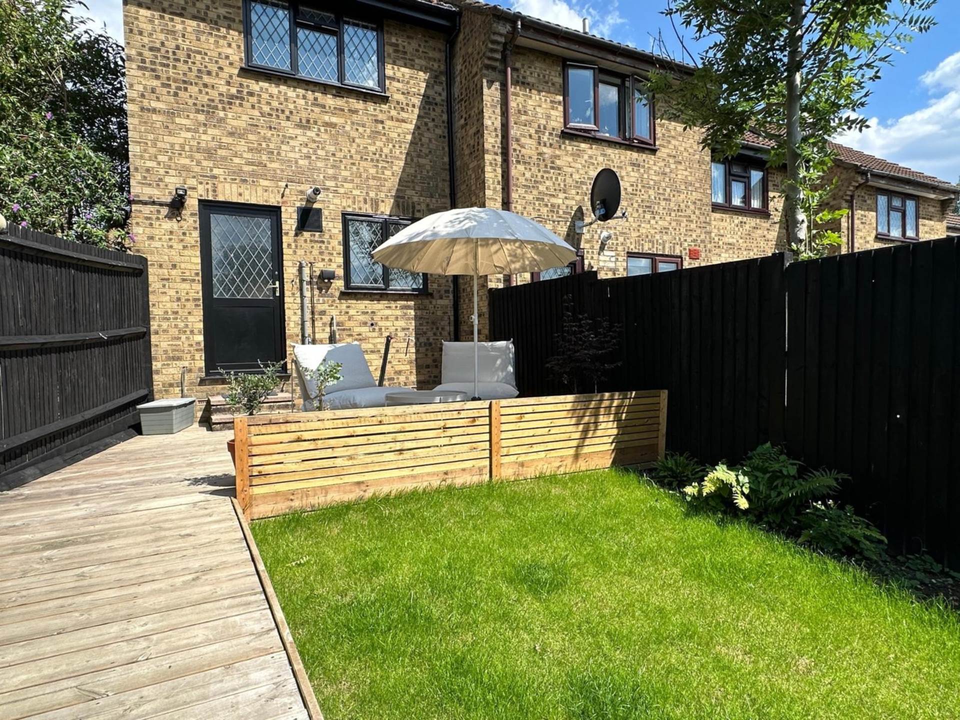 Dylan Close, Elstree, Image 11