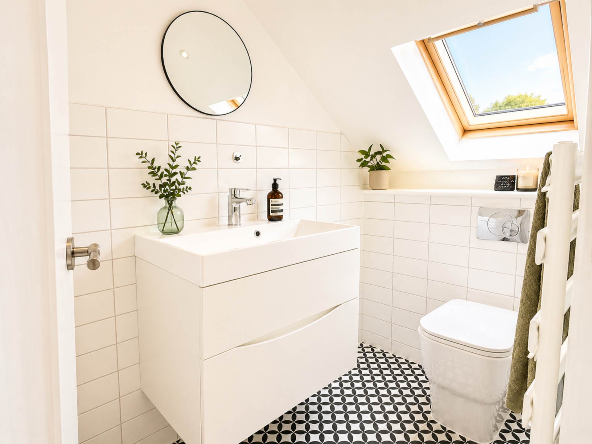 Dylan Close, Elstree, Image 8