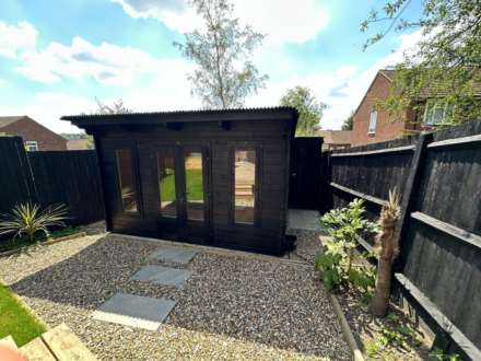 Dylan Close, Elstree, Image 15