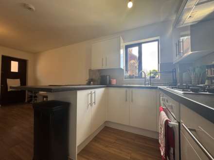 Webber Close, Elstree, Image 4