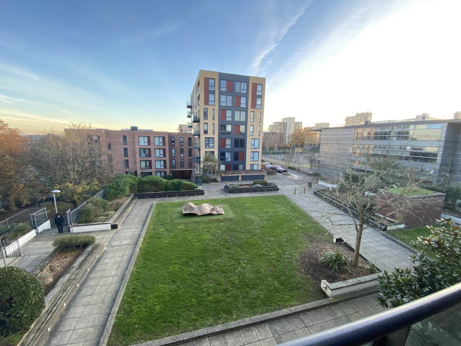 Brunel Court, Edgware, Image 11