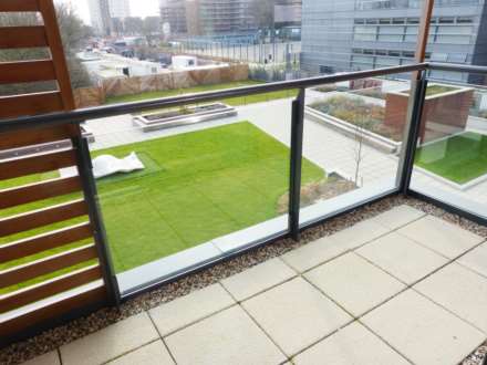 Brunel Court, Edgware, Image 7