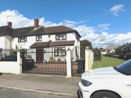 Darrington Road, Borehamwood, Image 1