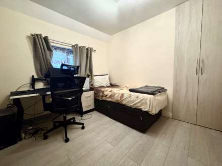 Darrington Road, Borehamwood, Image 9