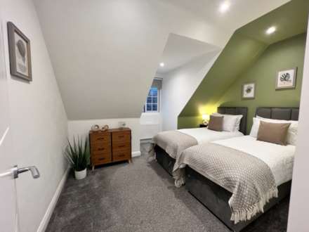 Shenley Road, Borehamwood, Image 5