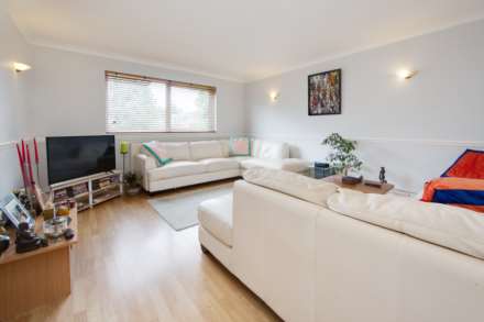 Brook Court, Watling St, Image 2