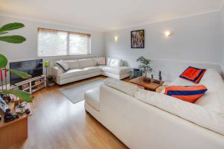 Brook Court, Watling St, Image 6