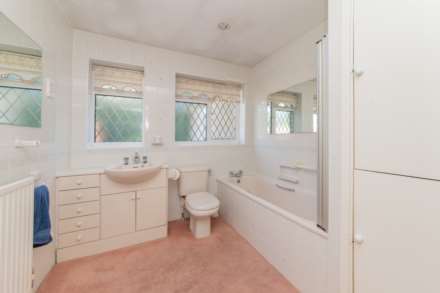 Goldcrest Way, Bushey, Image 14