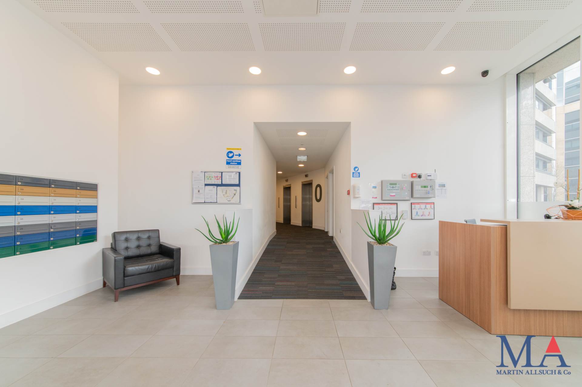 Elstree House, Borehamwood, Image 11