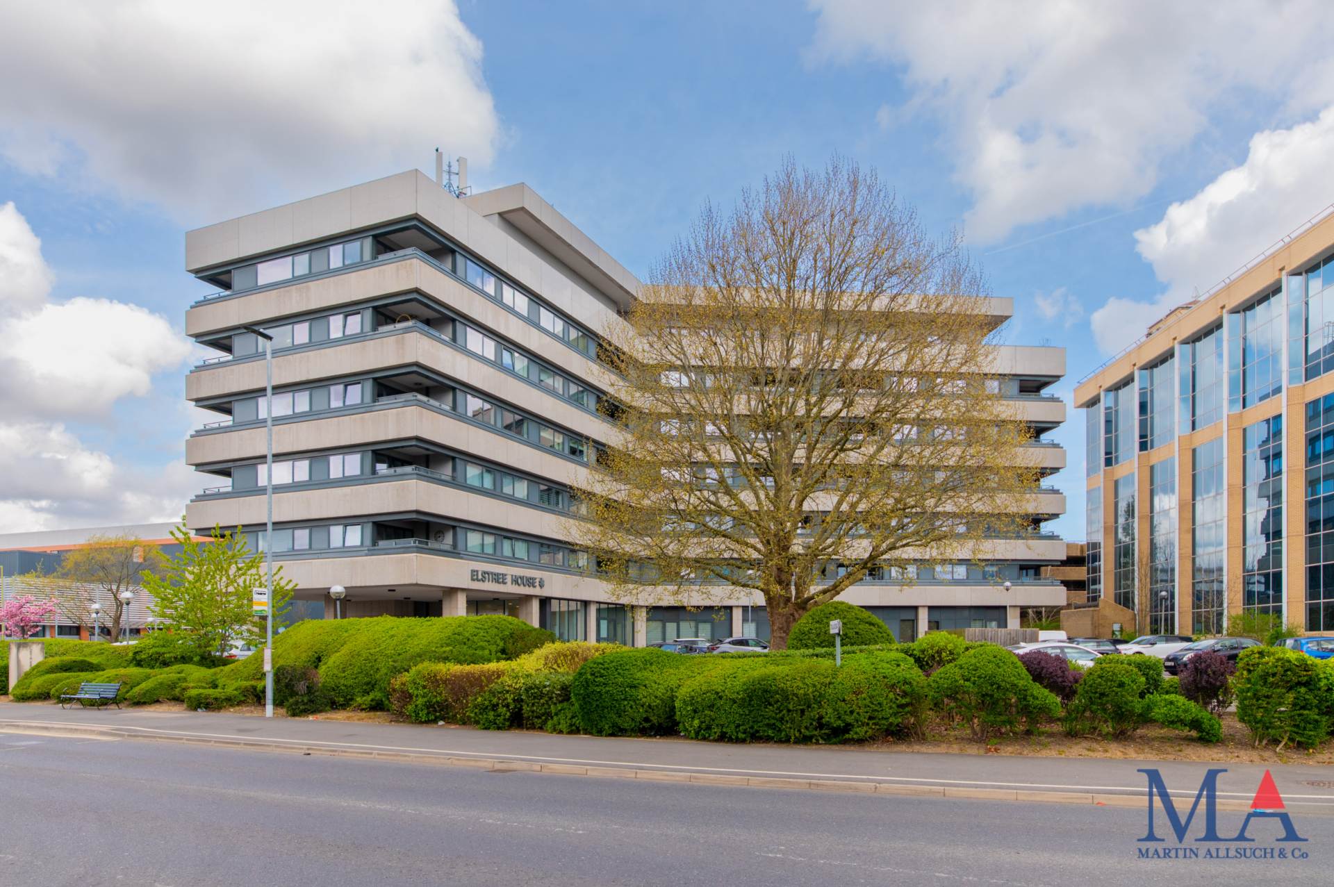 Elstree House, Borehamwood, Image 15