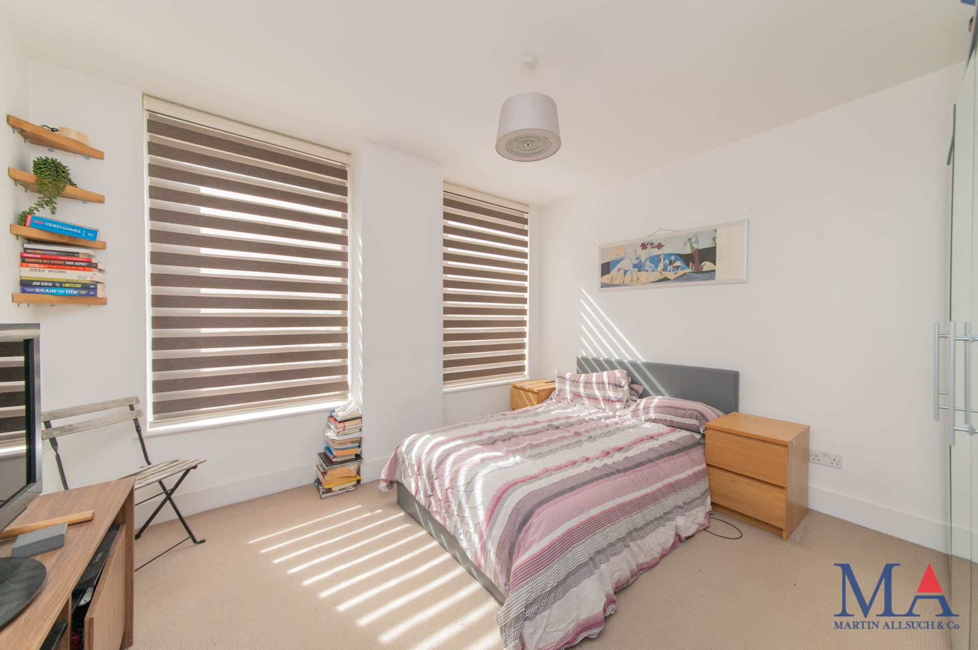 Elstree House, Borehamwood, Image 8