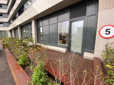Elstree House, Borehamwood, Image 13