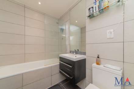 Elstree House, Borehamwood, Image 6
