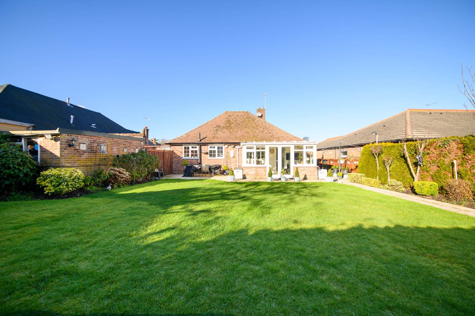 Lodge Avenue, Elstree, Image 18
