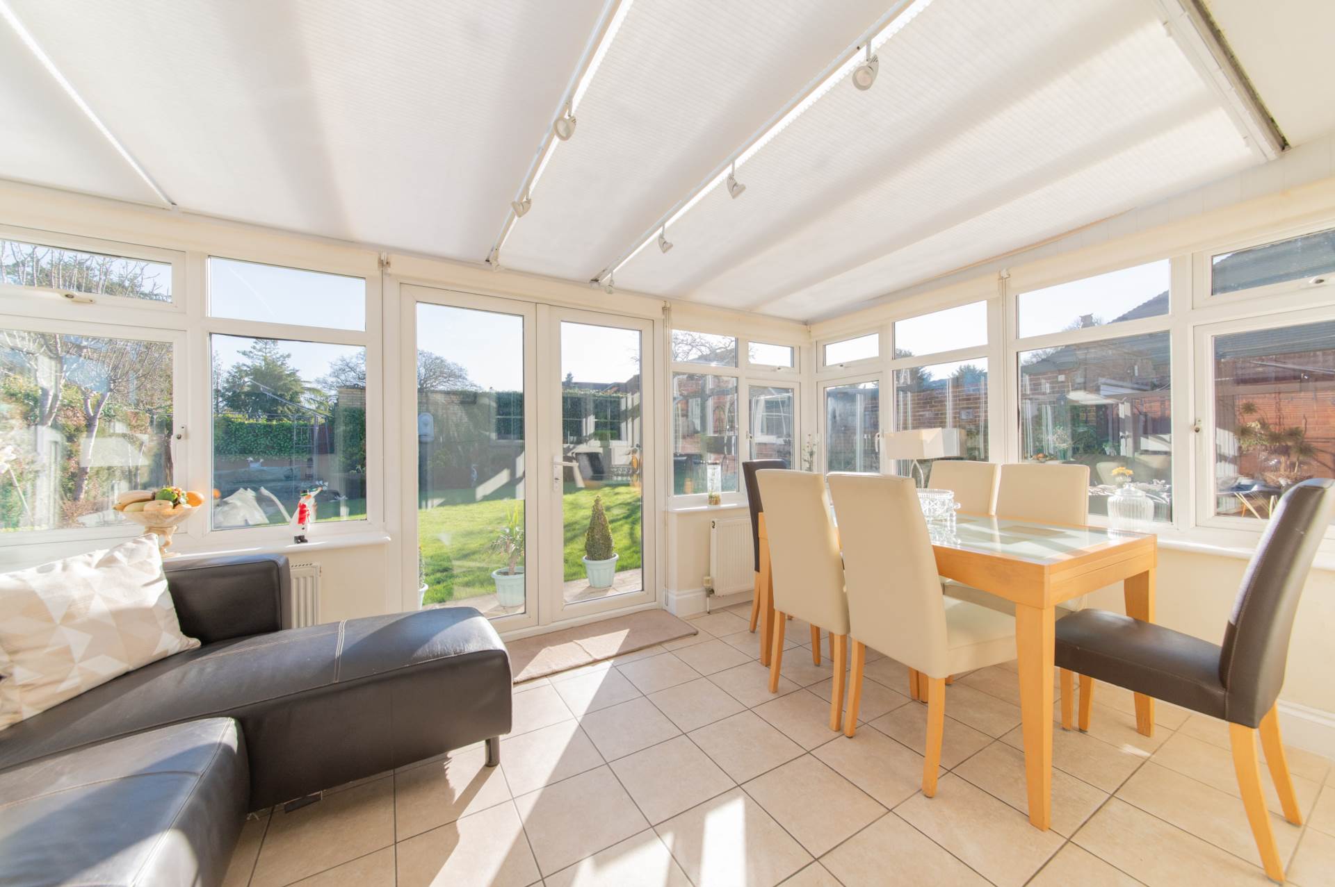 Lodge Avenue, Elstree, Image 8