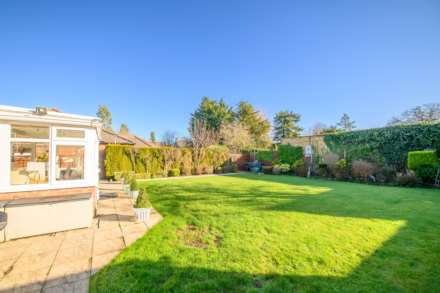 Lodge Avenue, Elstree, Image 19