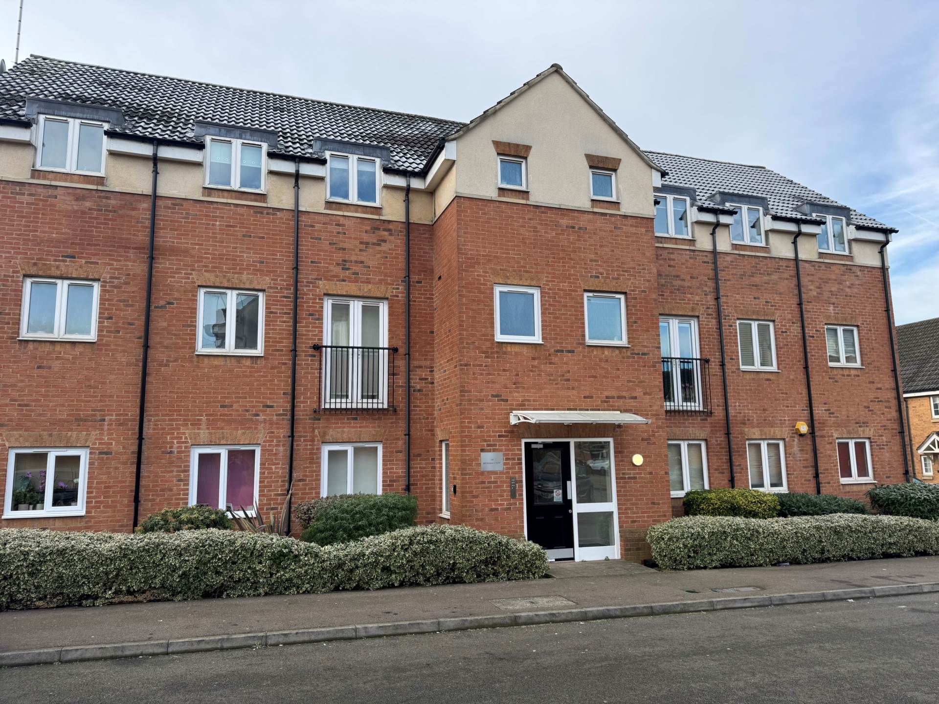 Browning Court, Borehamwood, Image 1