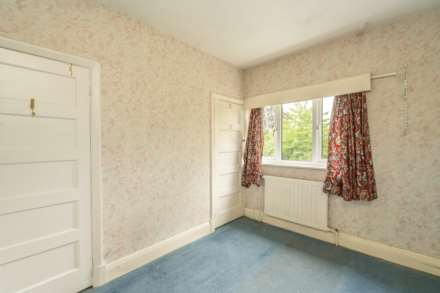 Highview Avenue, Edgware, Image 12