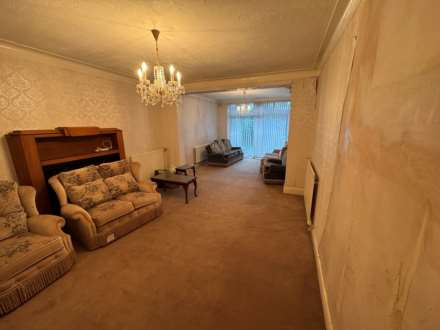 Highview Avenue, Edgware, Image 3