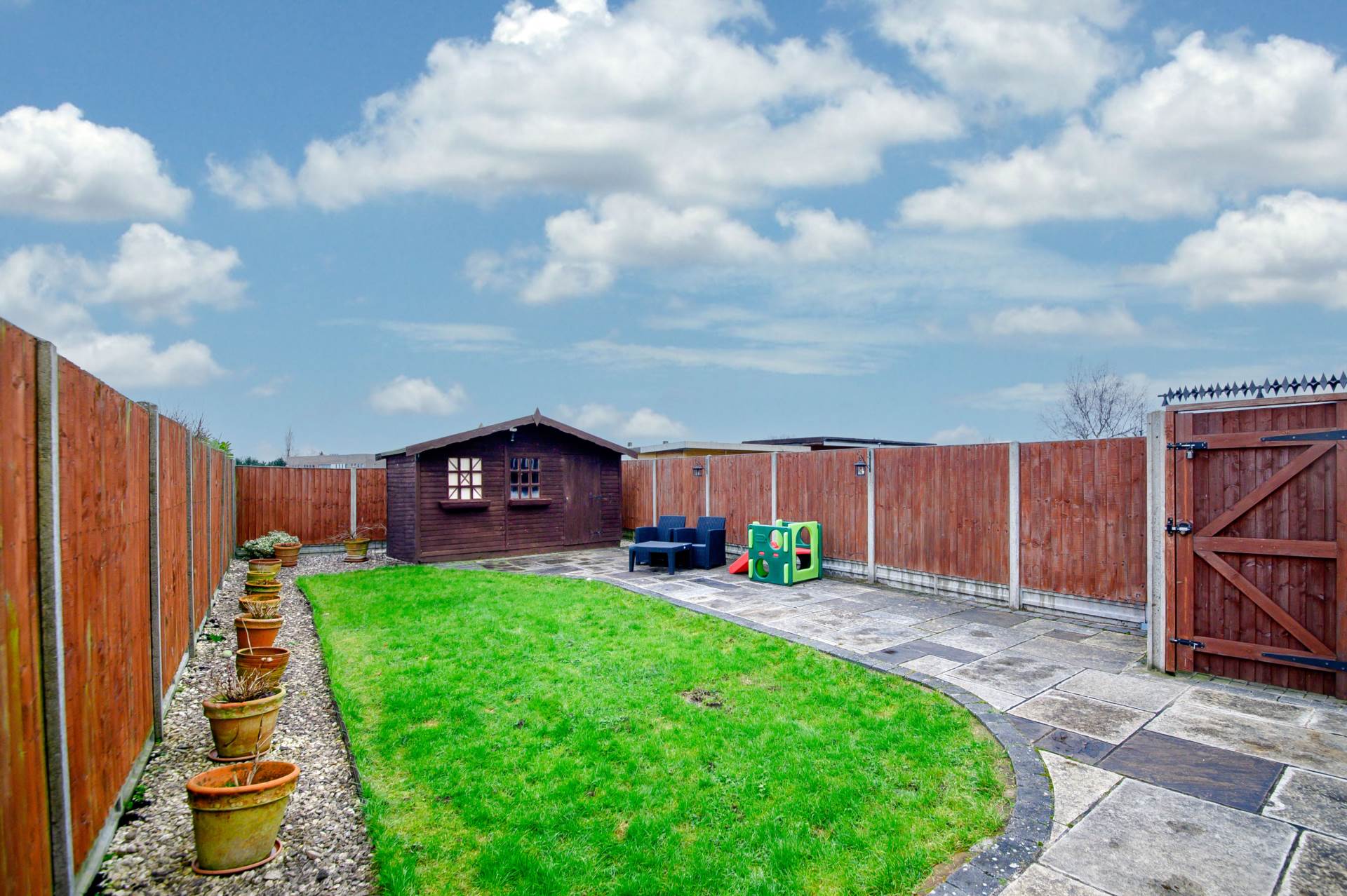 Bullhead Road, Borehamwood, Image 19