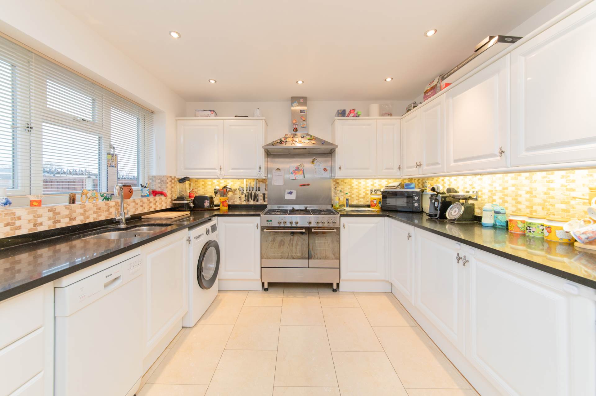 Bullhead Road, Borehamwood, Image 9