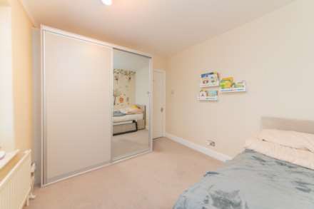 Bullhead Road, Borehamwood, Image 13