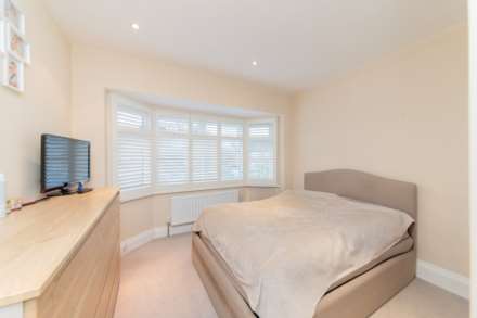 Bullhead Road, Borehamwood, Image 14