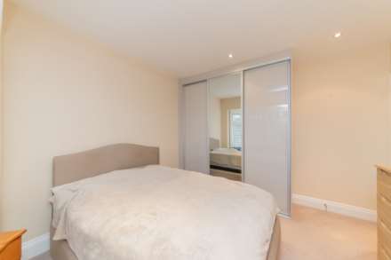 Bullhead Road, Borehamwood, Image 15