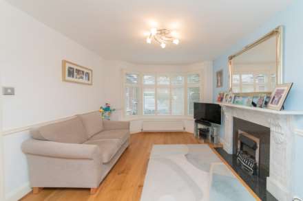 Bullhead Road, Borehamwood, Image 3