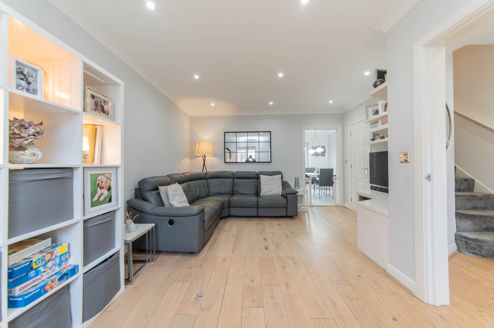 Keats Close, Borehamwood, Image 2