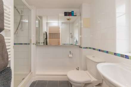 Keats Close, Borehamwood, Image 21