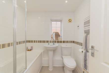 Keats Close, Borehamwood, Image 23