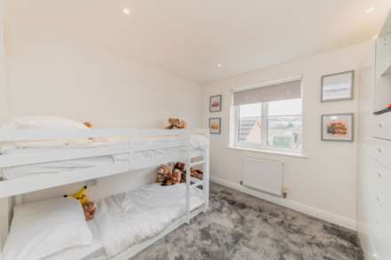 Keats Close, Borehamwood, Image 25