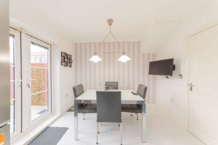 Keats Close, Borehamwood, Image 9