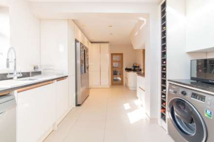 Sullivan Way, Elstree, Image 12