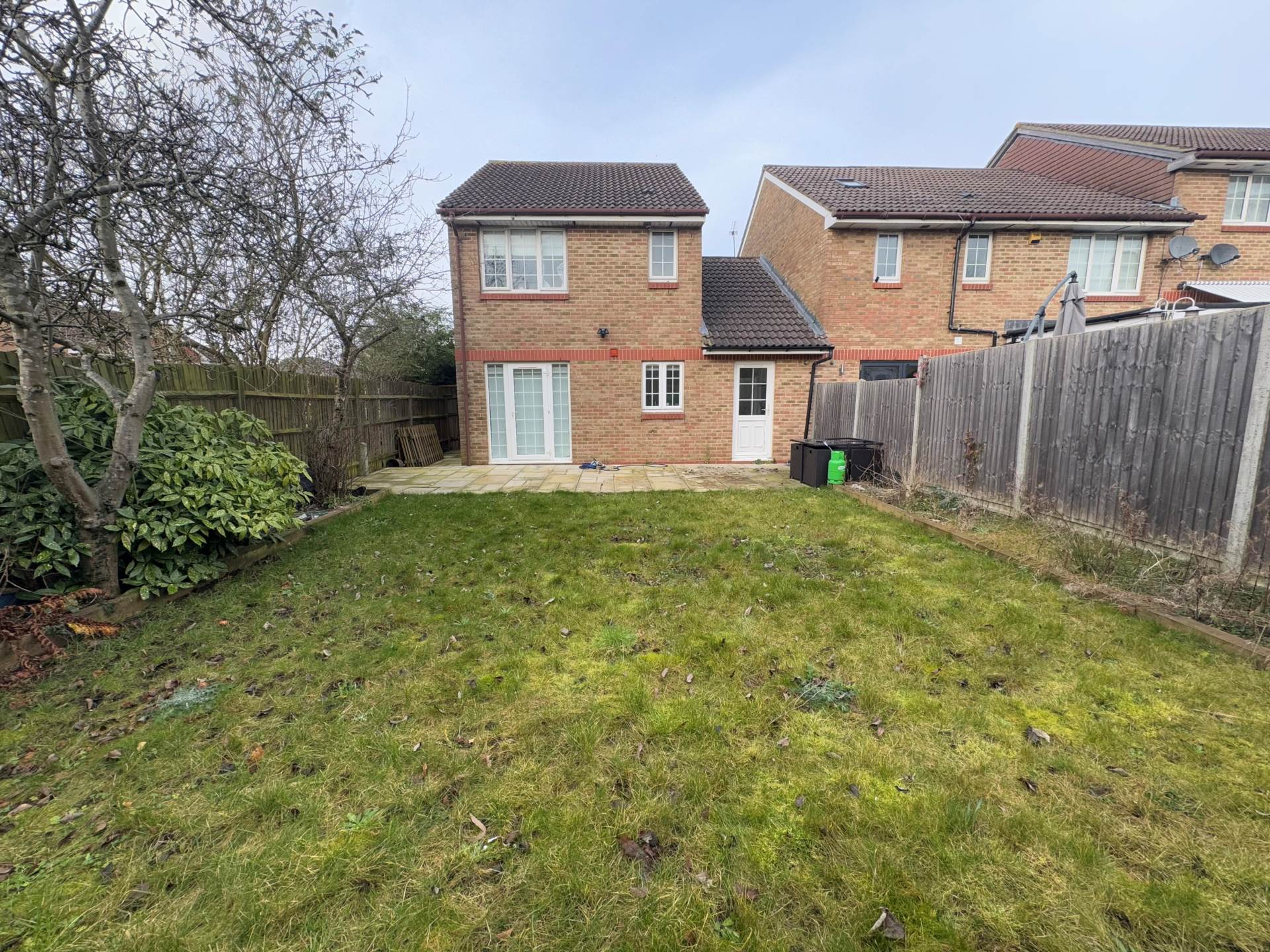 Robeson Way, Borehamwood, Image 13