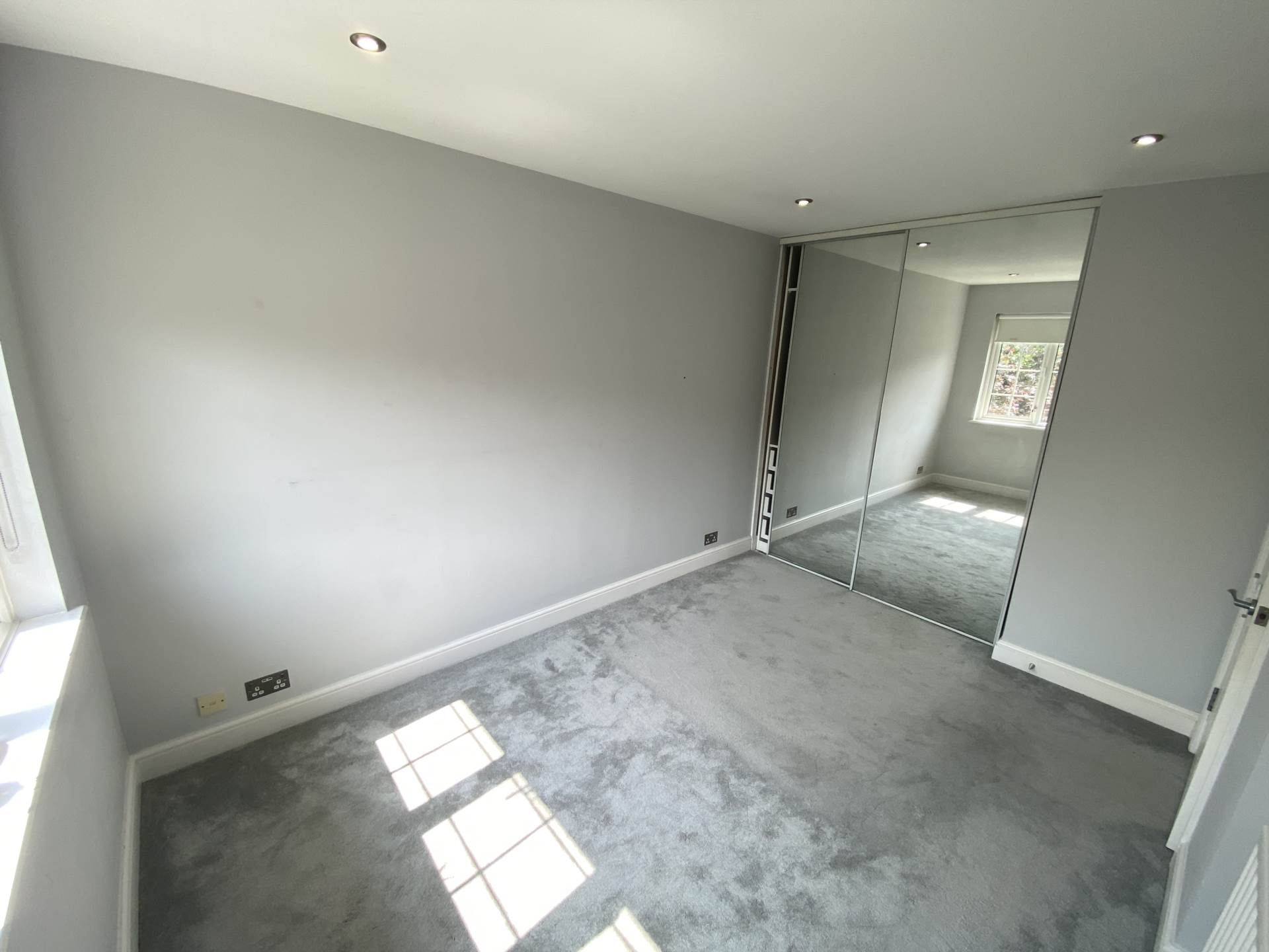 Robeson Way, Borehamwood, Image 7