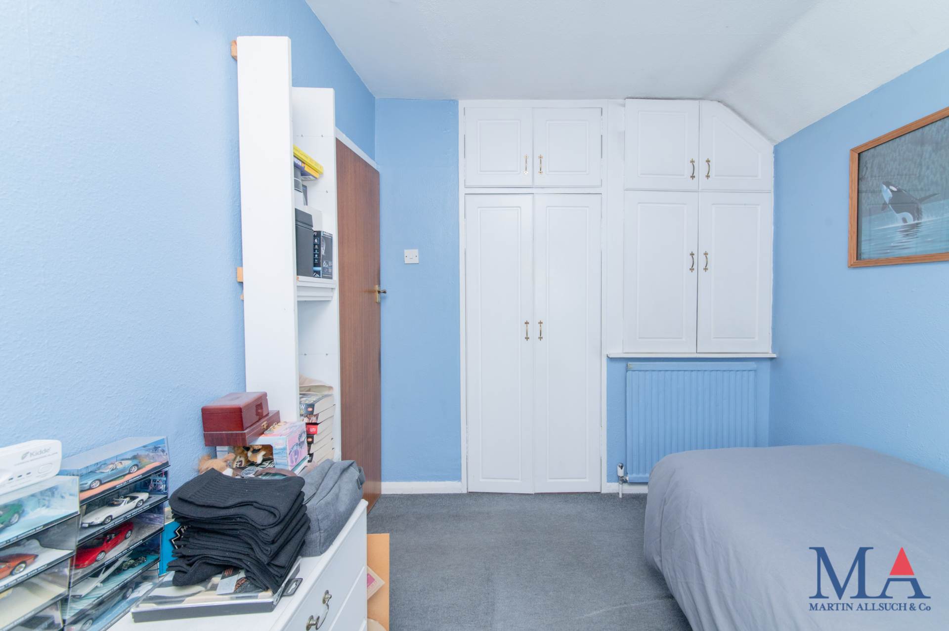 Buckingham Road, Borehamwood, Image 13