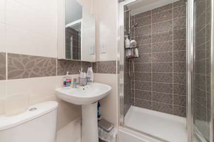 Todd Close, Borehamwood, Image 12