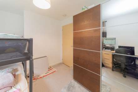 Todd Close, Borehamwood, Image 8