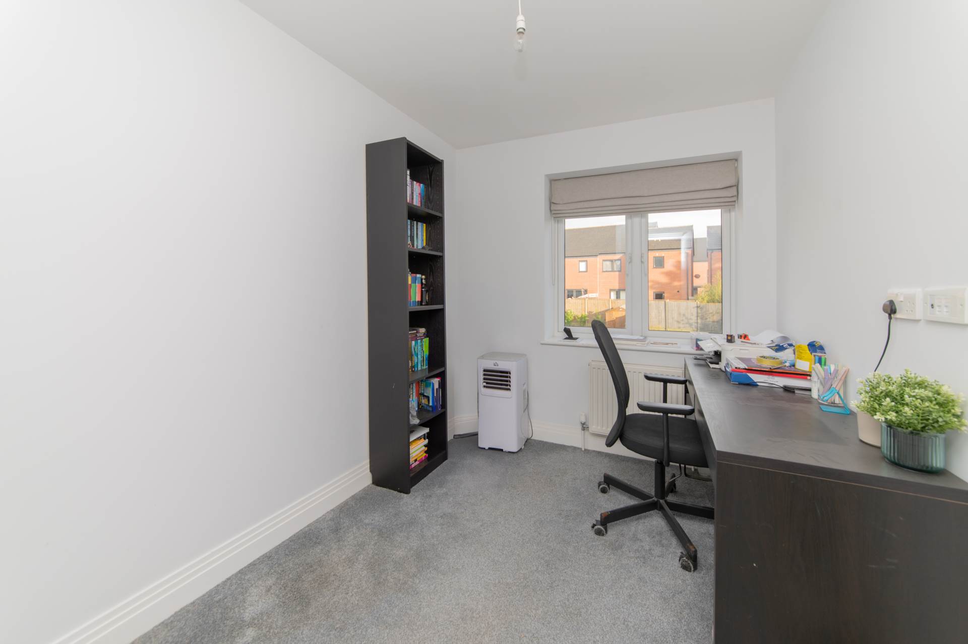Shenley Road, Borehamwood, Image 16