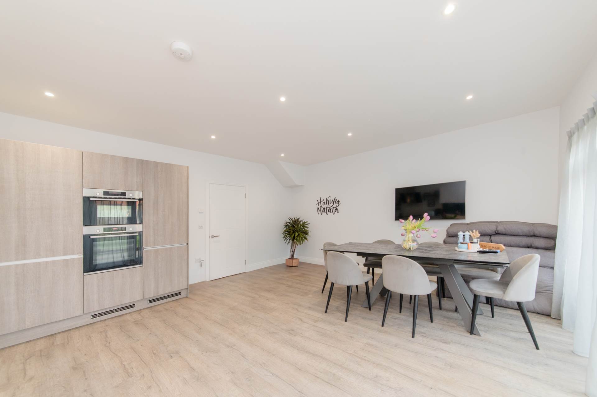 Shenley Road, Borehamwood, Image 4