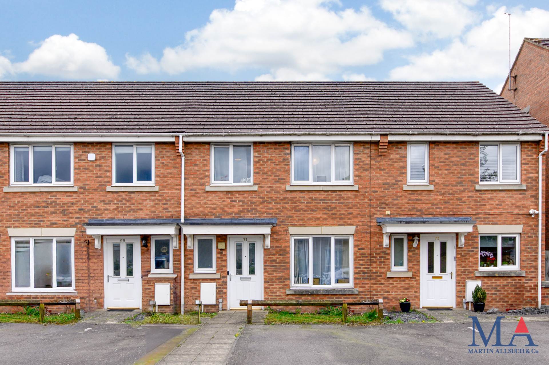 Coleridge Way, Borehamwood, Image 1
