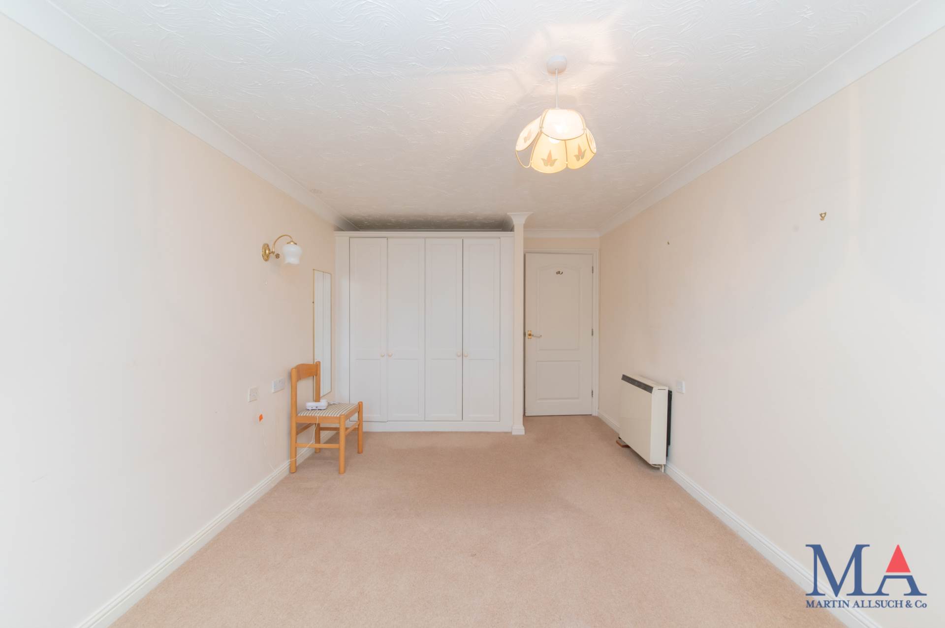 Slade Court, Radlett, WD7, Image 10