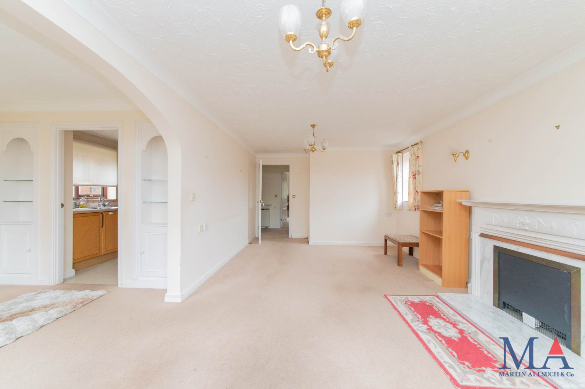 Slade Court, Radlett, WD7, Image 4