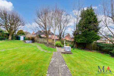 Slade Court, Radlett, WD7, Image 19
