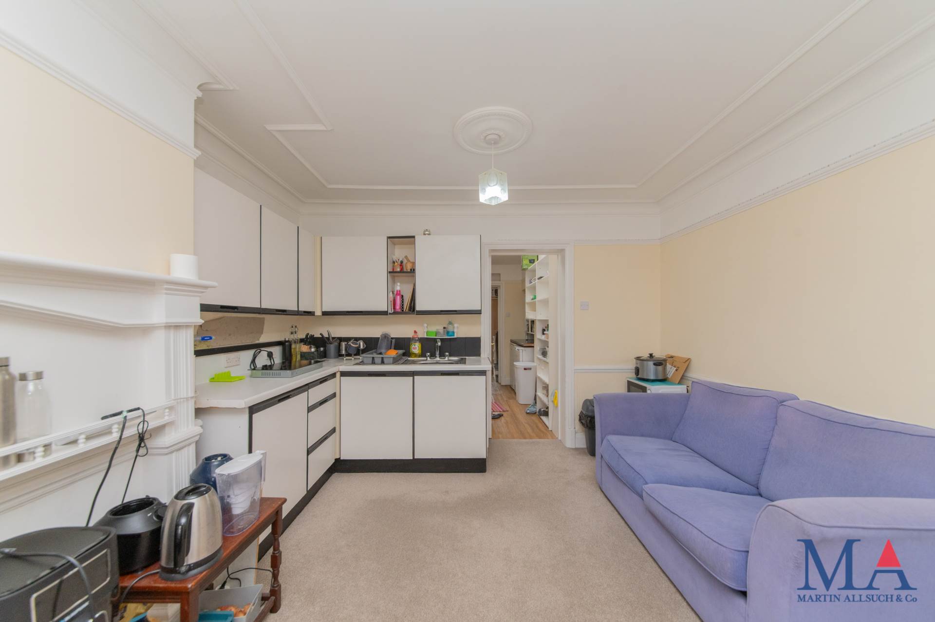 Shenley Road, Borehamwood, Image 20