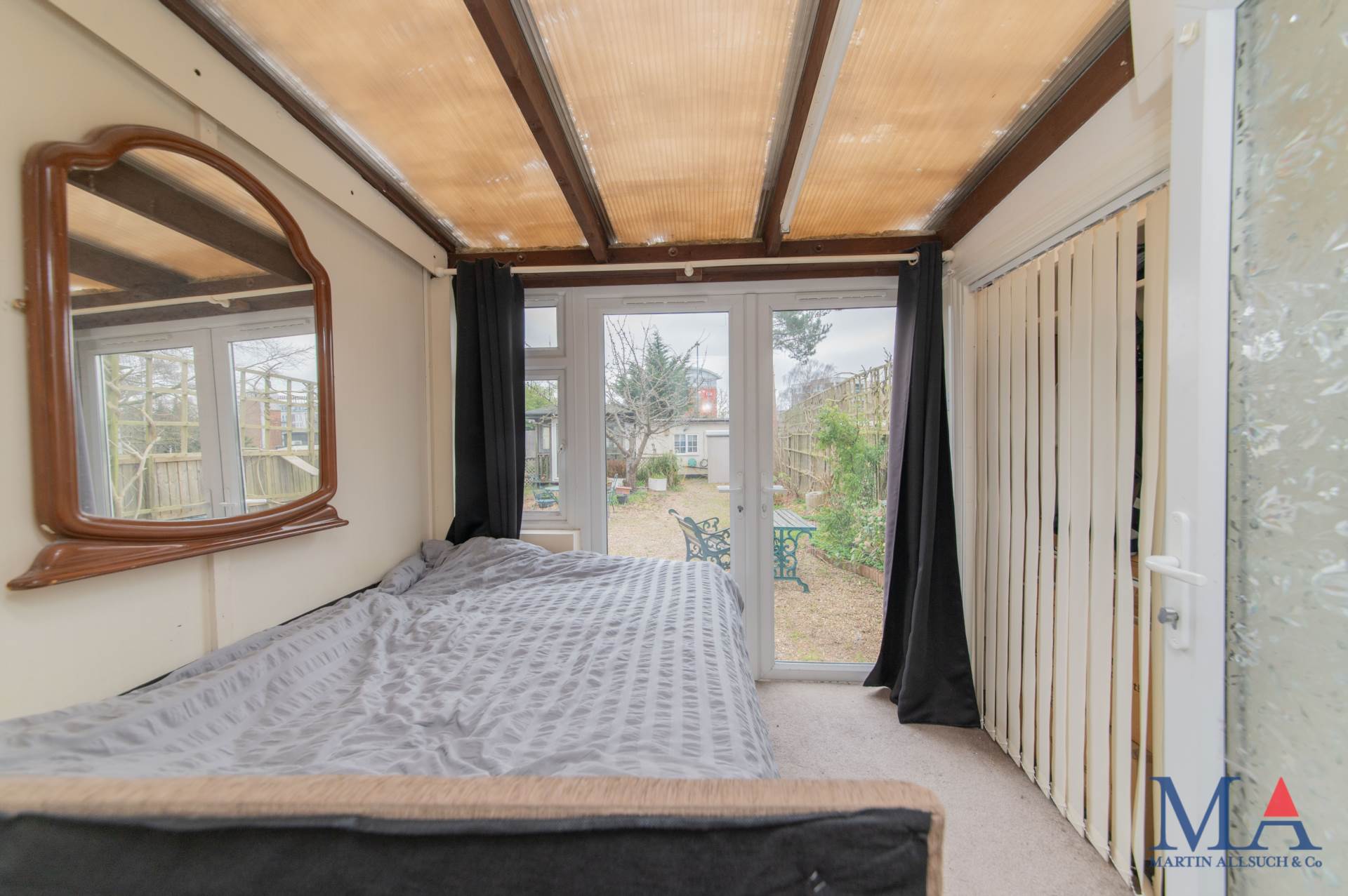 Shenley Road, Borehamwood, Image 32