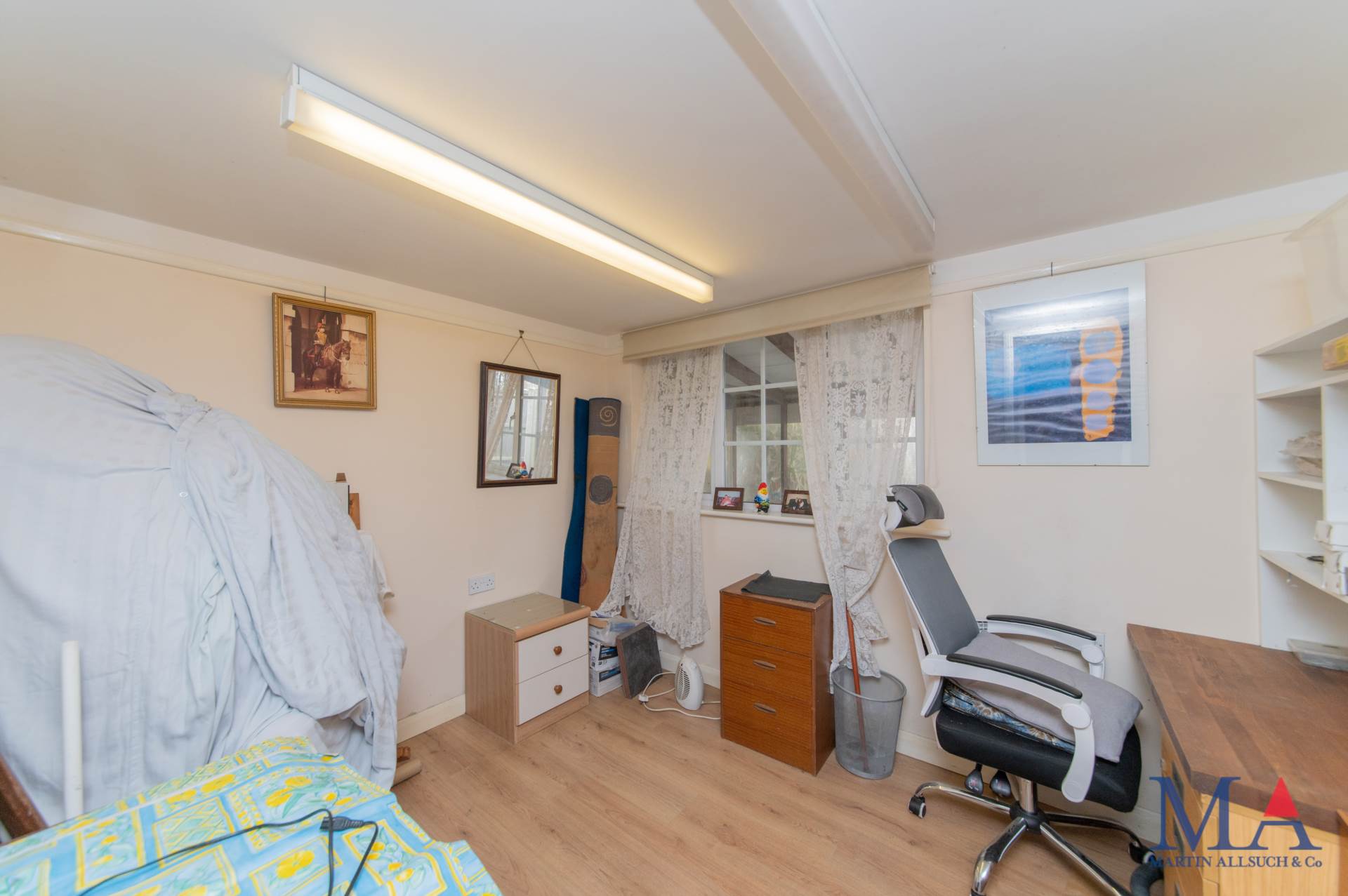 Shenley Road, Borehamwood, Image 42